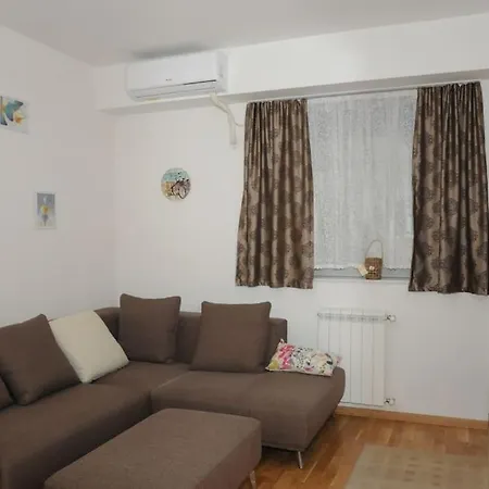 King-size Bed, Free Parking, Kitchenette, Wifi Apartmán *