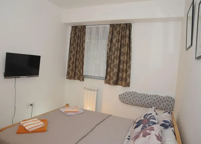 King-size Bed, Free Parking, Kitchenette, Wifi Apartment Skopje